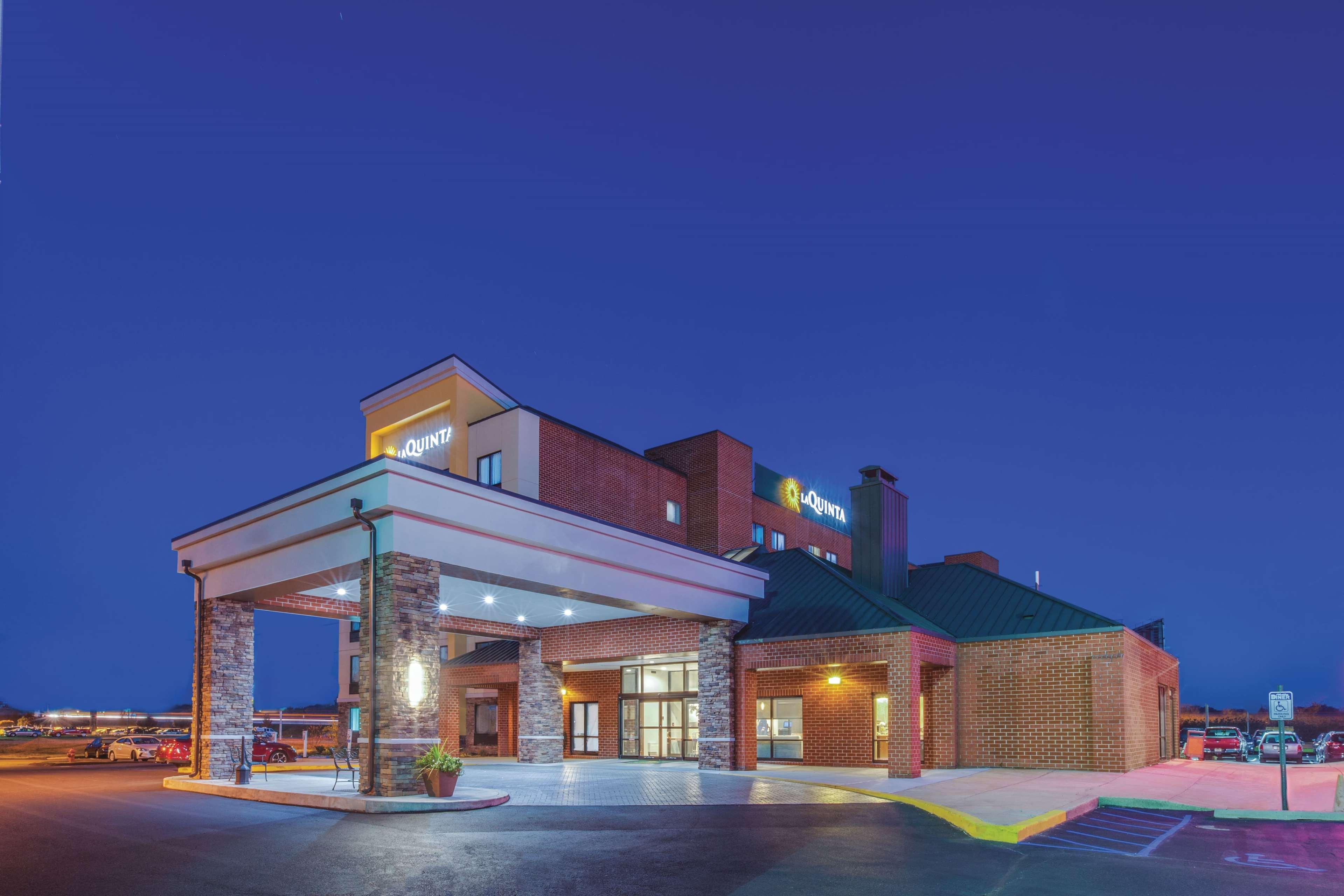 Hotel La Quinta By Wyndham Philadelphia Airport Essington Exterior foto